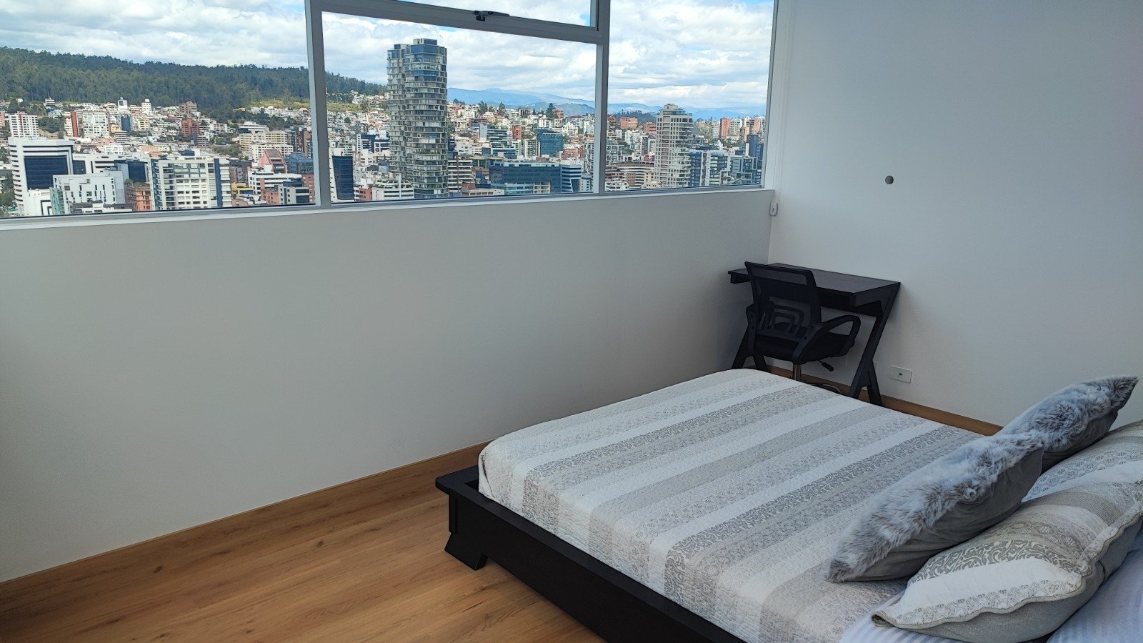 property_gallery_img_4836