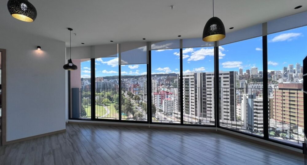 Dos dormitorios sin muebles en renta- Epiq 17